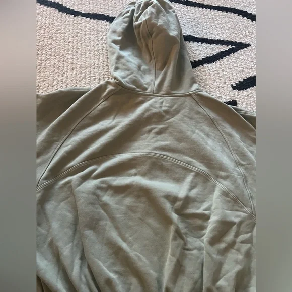 Lululemon hugged waist zip hoodie - Picture 12 of 14